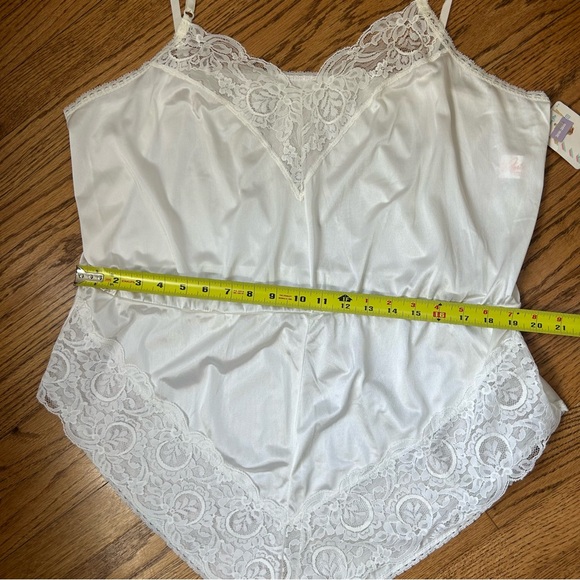 VTG 80’s Fortune Antron Satin Lace Ivory Teddy Negligee Onesie NWT Size 26W-28W - Picture 12 of 14